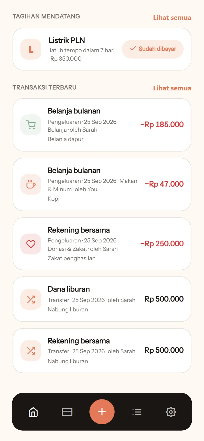 Daftar transaksi terbaru di beranda: tiap baris menyebut siapa yang mencatat