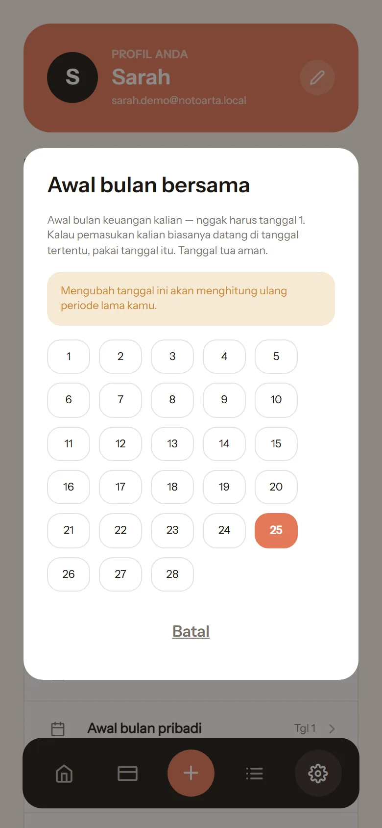Pilihan Awal bulan bersama dengan tanggal 1 sampai 28, tanggal 25 terpilih